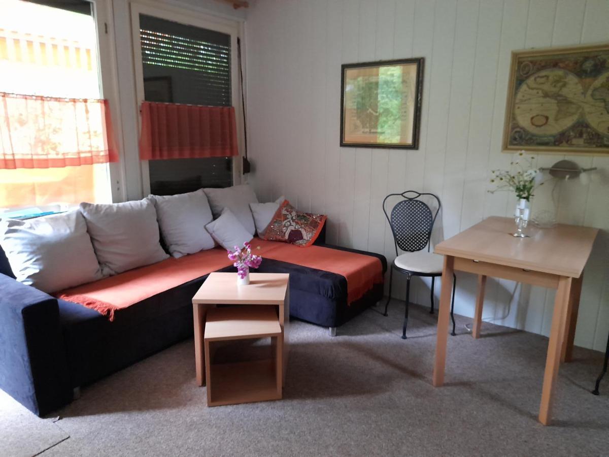 Bungalow Am Waldbad Dahlen 外观 照片